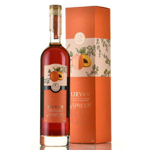 Коньяк Ijevan Apricot 7 лет 0.5 л gift box