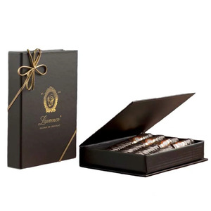 Шоколад Laurence Galerie de Chocolat, "Cigarette Case №4" Milk Chocolate with Almond, 120 г