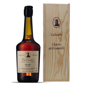 Кальвадос "Charles de Granville" 30 Ans, Calvados AOC, wooden box, 0.7 л