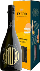 Игристое вино Valdo, "Origine" Brut, gift box