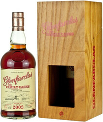 Виски Glenfarclas 2002 "Family Casks" (57,6%), in wooden box, 0.7 л