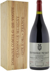 Вино Domaine Comte Georges de Vogue. Chambolle-Musigny AOC. wooden box. 1.5 л