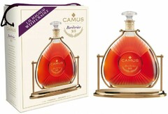 Коньяк Camus X.O. Borderies, gift box with cradle, 1.5 л