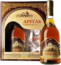 Армянский коньяк "Арегак" 4 Звезды, в подарочной коробке с бокалом, 0.5 л