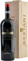 Вино  "Secco-Bertani" Valpolicella Valpantena DOC, 2011, wooden box, 1.5 л