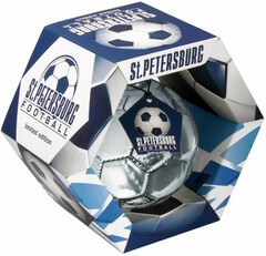 Водка "Санкт-Петербург" Футбол Люкс Мяч, в подарочной коробке, 0.5 л