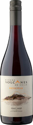 Вино Volcanes. "Reserva" Pinot Noir
