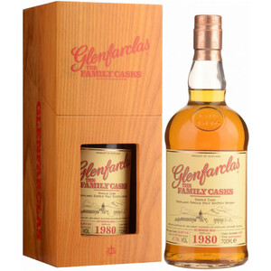 Виски Glenfarclas 1980 "Family Casks" (47%), wooden box, 0.7 л