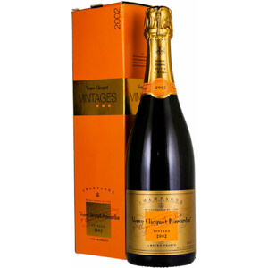 Шампанское Veuve Clicquot Vintage  2002 with gift box