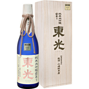 Саке "Toko" Junmai Daiginjo Drip, wooden box, 720 мл