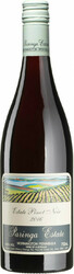 Вино Paringa Estate. "Estate" Pinot Noir