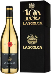 Вино Gavi dei Gavi DOCG. gift box