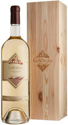 Вино "Capichera" Classico. Isola dei Nuraghi IGT. wooden box. 1.5 л